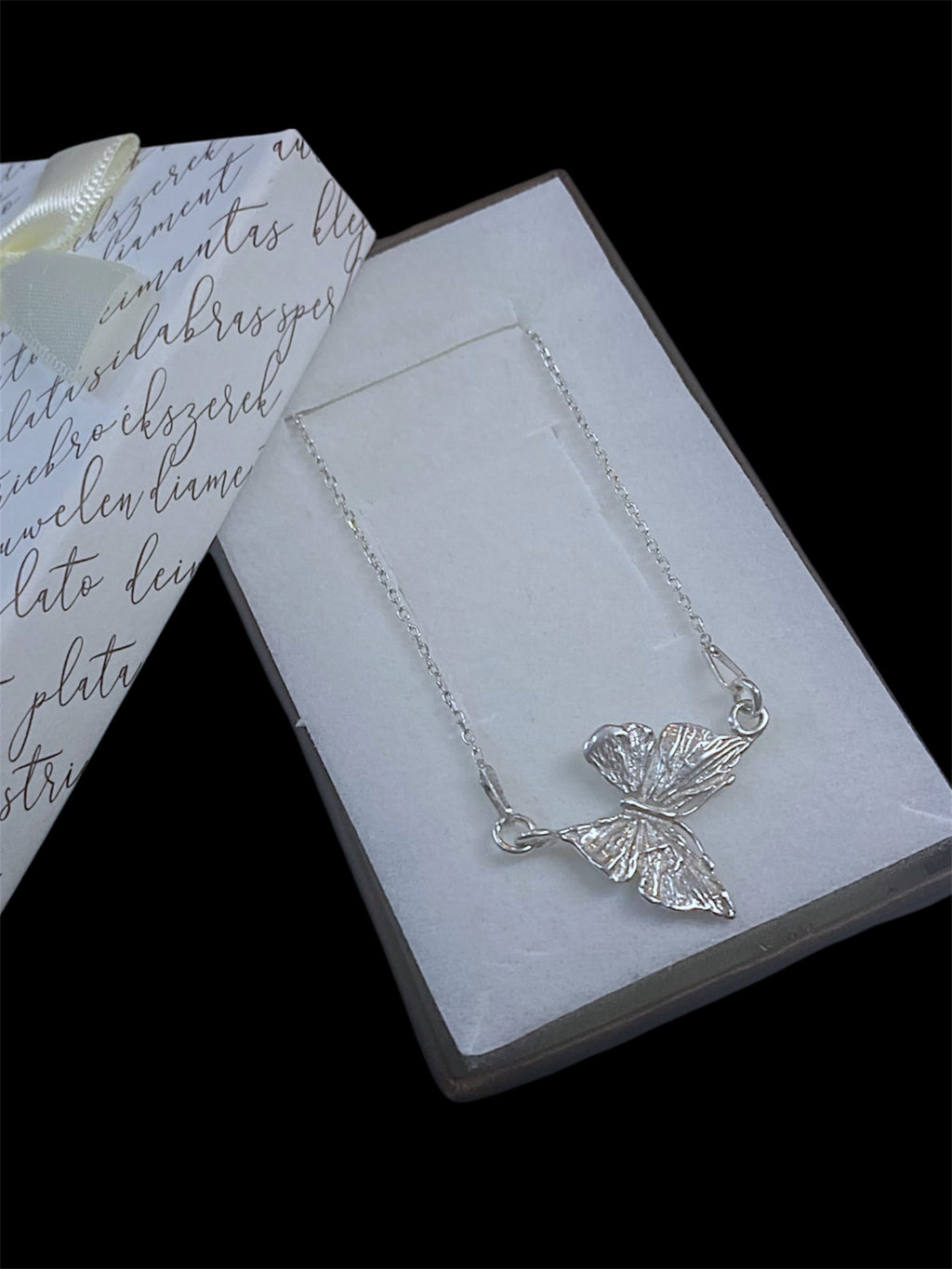 Motylkowy Łańcuszek