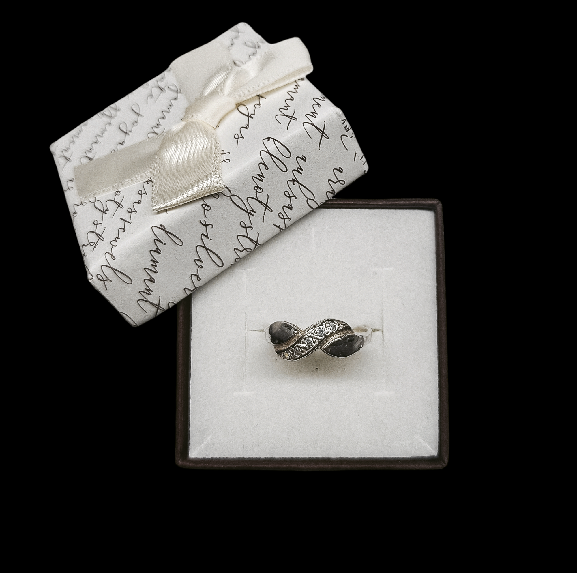 Srebrny pierścionek